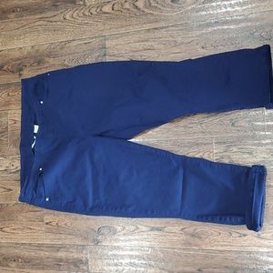 Very cute ankle pants/ Capris